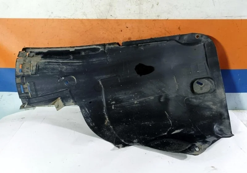 Подкрылок Opel Astra H 2004-2014 13125604, передний левый