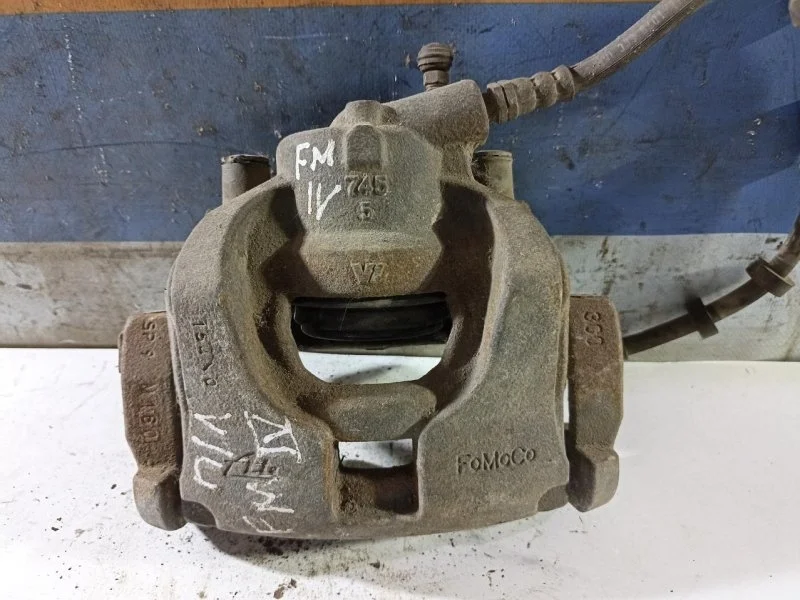 Суппорт тормозной Ford Mondeo 4 2010 1583140, передний левый