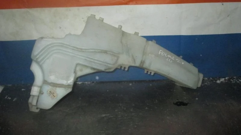 Бачок омывателя Ford Focus 2 2005-2011 1497707