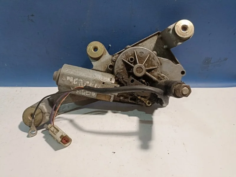 Моторчик стеклоочистителя Ford Mondeo 3 2000-2007 1229139