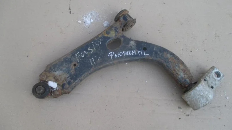 Рычаг подвески Ford Fusion 2002 - 2012 1212808, передний левый