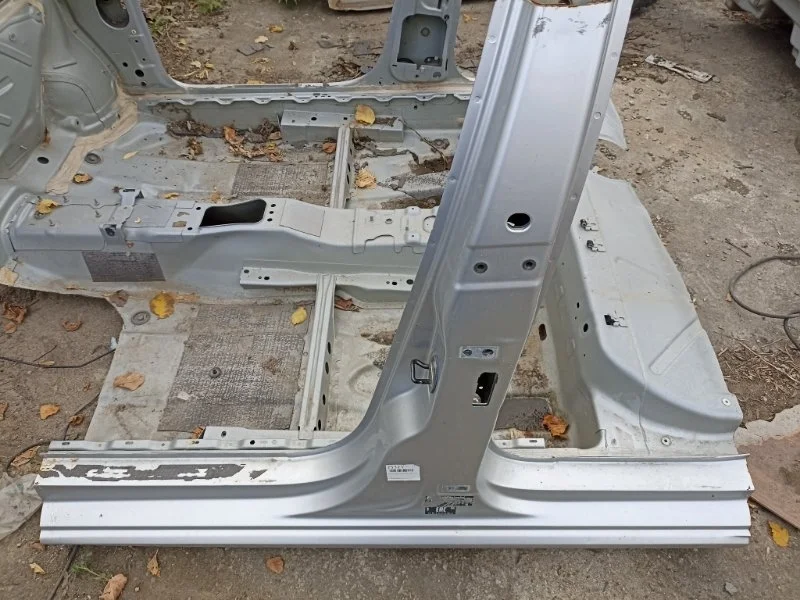 Порог кузова Volkswagen Polo 2017 6RU809051A СЕДАН 1.6 CWVA, левый