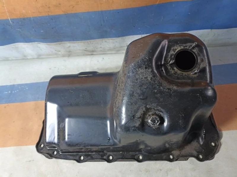 Поддон двигателя Bmw 1-series 2011 11137568566 E87/E81 1.6 N45B16