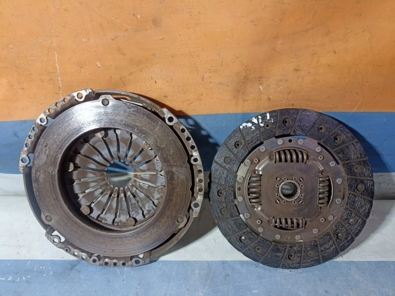 Сцепление Volkswagen Polo 2017 04E141026A СЕДАН 1.6 CWVA