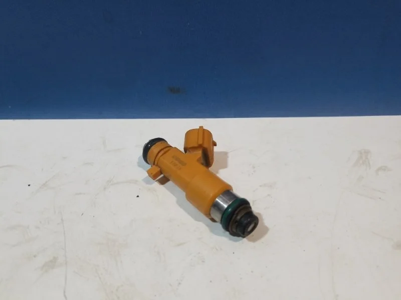 Форсунка топливная Infiniti M37 16600EY00A 3.5 VQ35HR