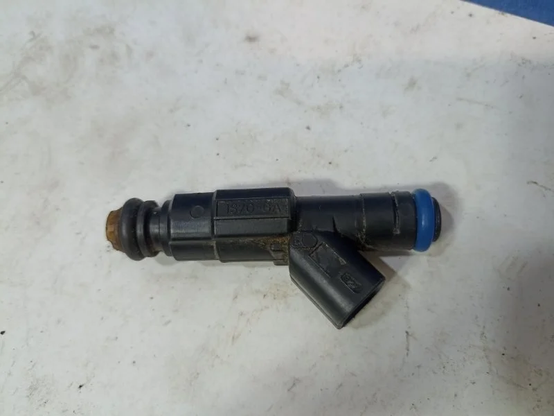 Форсунка топливная Ford Focus 2 2008 1149958