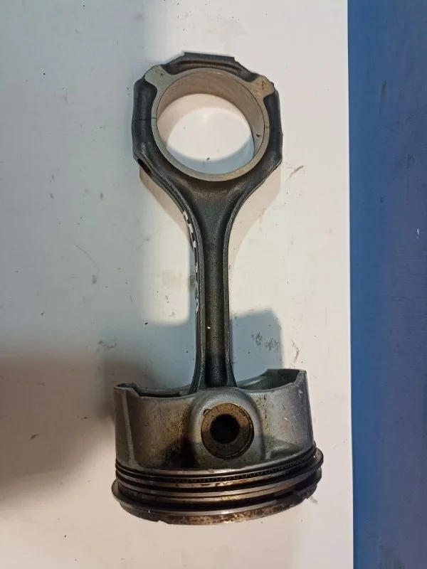 Поршень с шатуном Mercedes-Benz M-Class W164 2009 A2730300820 164 272.967