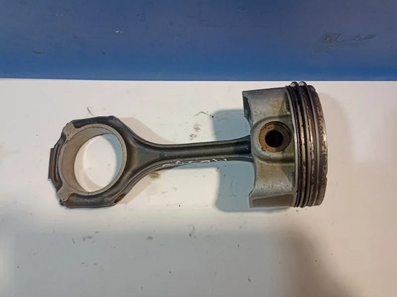 Поршень с шатуном Mercedes-Benz M-Class W164 2009 A2730300820 164 272.967