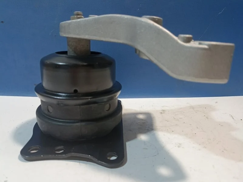 Подушка ДВС Volkswagen Polo Sedan 2011-2020 2017 6R0199167AC CFN, правая