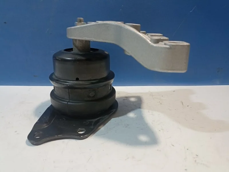 Подушка ДВС Volkswagen Polo Sedan 2011-2020 2017 6R0199167AC CFN, правая