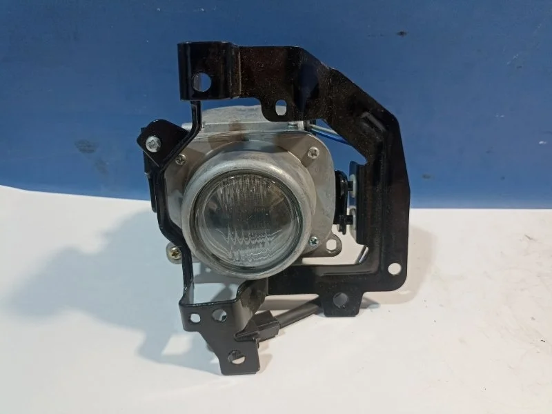 Фара противотуманная Mitsubishi Lancer 9 2009 MT410200L, левая