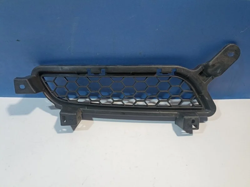 Решетка радиатора Mitsubishi Lancer X 2010 7450A305, левая