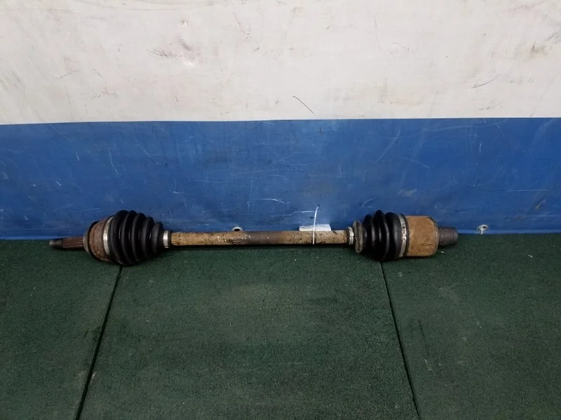 Привод Renault Logan 1 2007 8201045819 СЕДАН 1.4 K7J710, передний правый