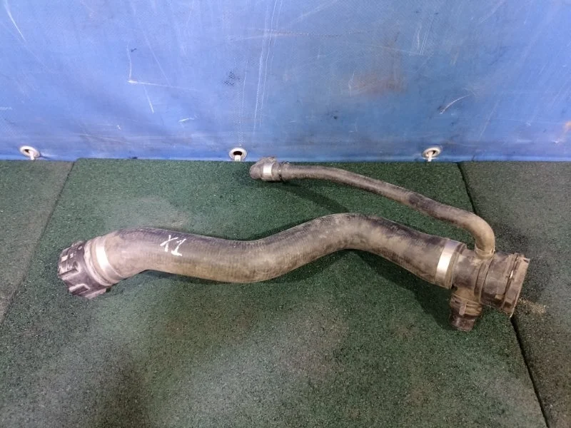 Патрубок системы охлаждения Bmw X1 2010 17127797257 E84 2.0D N47D20