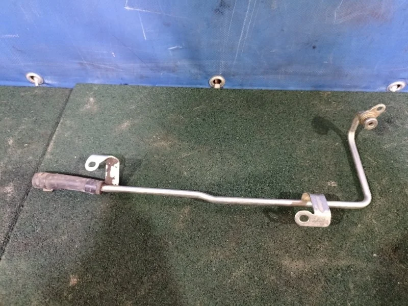 Трубка охлаждения турбины Volkswagen Tiguan 2007 - 2017 03C121469F