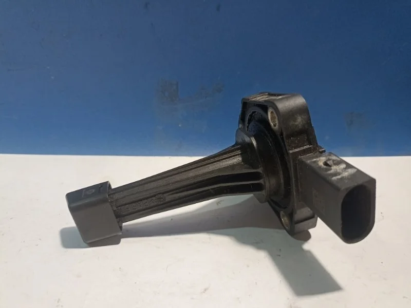 Датчик уровня масла Kia Sorento Prime 2014-2020 215902A110 UM 2.4 G4KJ