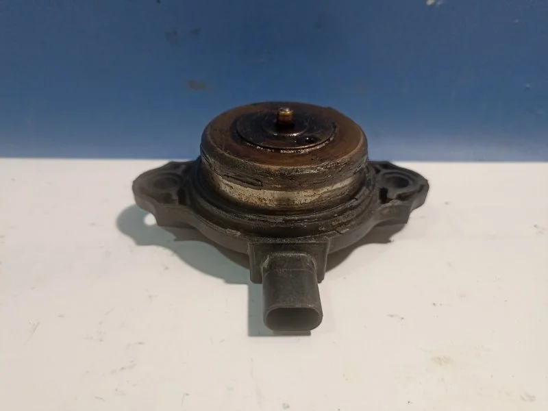 Клапан изменения фаз ГРМ Bmw 5-series 2011 11367593719 F10 N20B20A