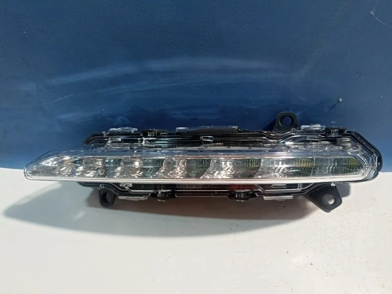 Дневной ходовой огонь Mercedes-Benz Cls 63 Amg 2017 A2218201756, передний левый