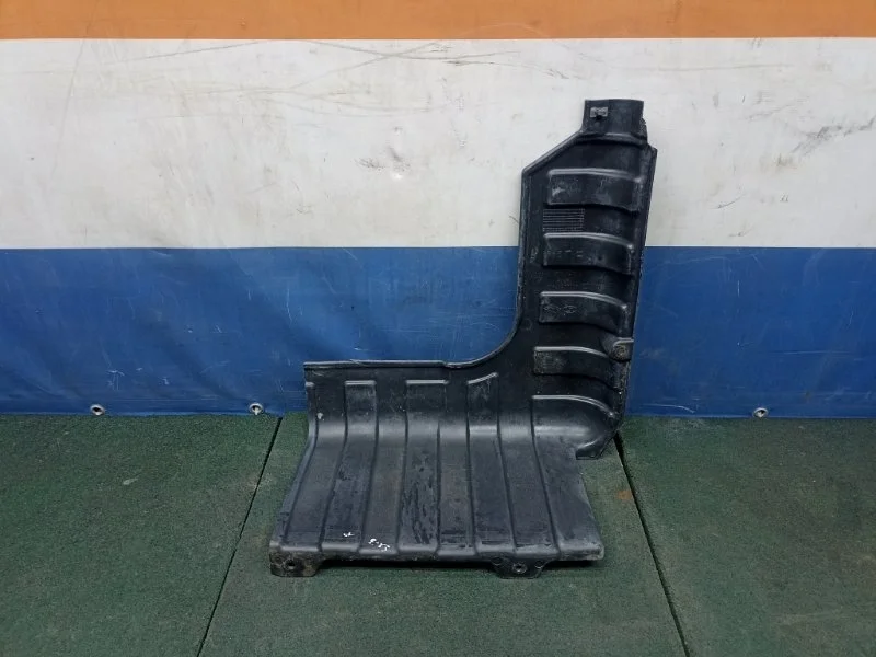 Пыльник двигателя Hyundai Solaris 1 2013 291201R400 RB 1.6 G4FC, правый