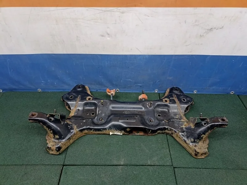 Подрамник Kia Picanto 2 2013 624001Y100 TA 1.0 G3LA, передний