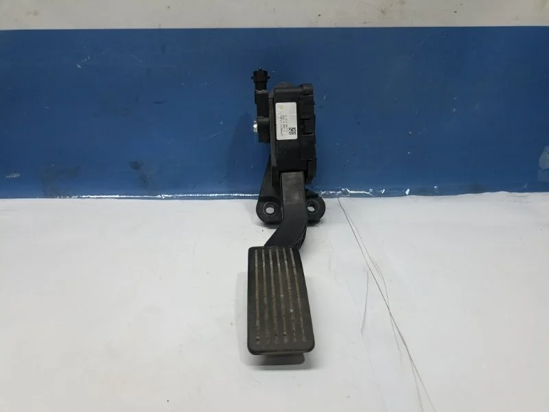 Педаль газа KIA Picanto 2 2013 327001Y200 TA 1.0 G3LA