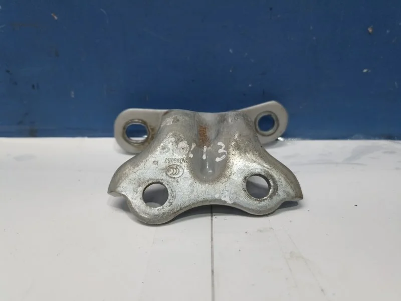 Петля двери Hyundai Solaris 1 2013 793300X000 RB 1.6 G4FC, задняя левая