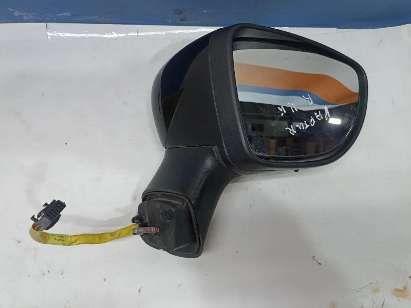 Зеркало боковое Renault Kaptur 2017 963010497R RBA 2.0 F4R410, правое