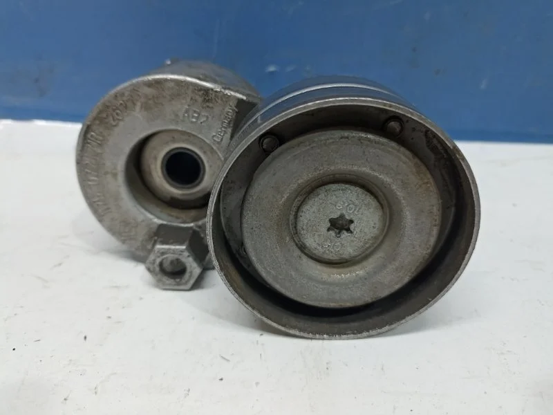 Ролик натяжитель Renault Kaptur 2017 117507271R RBA 2.0 F4R410