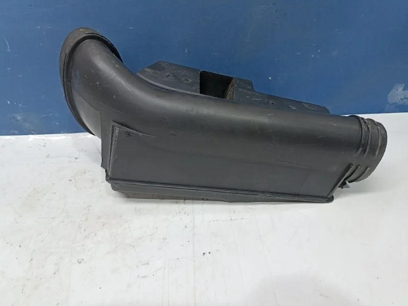 Ресивер воздушного фильтра Nissan Almera 2013 165854AA0A G15 1.6 K4M490