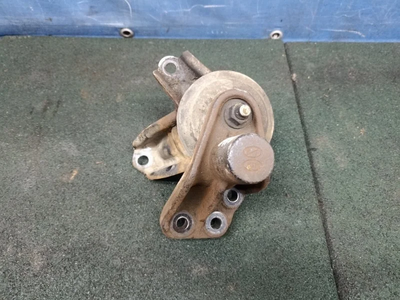 Подушка двигателя Kia Rio 2016 218104L000 UB 1.6 G4FC, правая