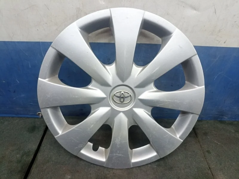 Колпак колесный Toyota Corolla 2011 4260212720 E150