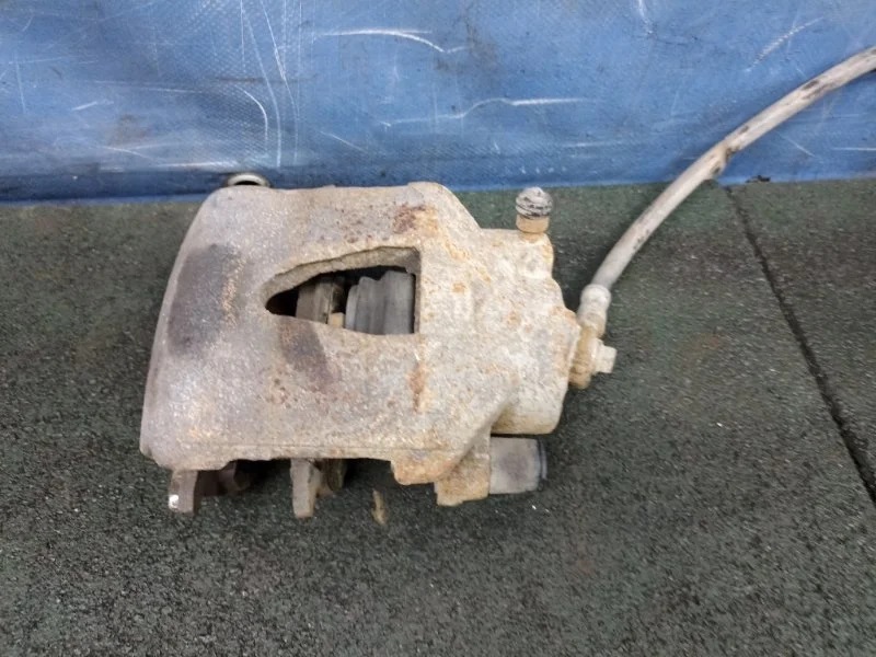 Суппорт тормозной Skoda Octavia 2007 1K0615124D A4 1.4 BCA, передний правый