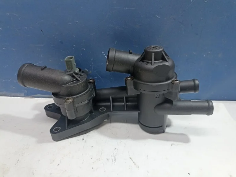 Корпус термостата Volkswagen Polo Sedan 2011-2020 03C121111AE 1.6 CFN