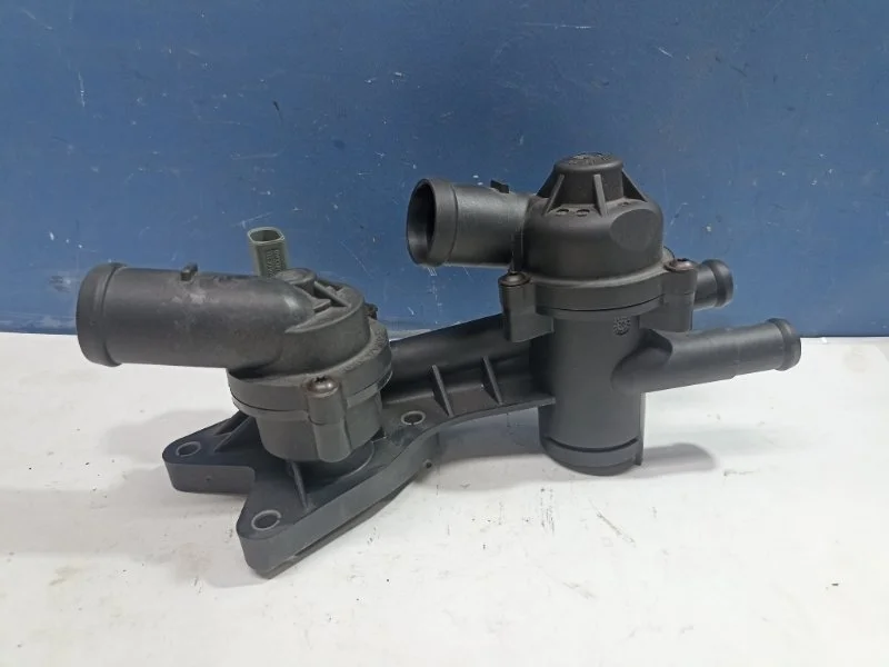 Корпус термостата Volkswagen Polo Sedan 2011-2020 03C121111AE 1.6 CFN