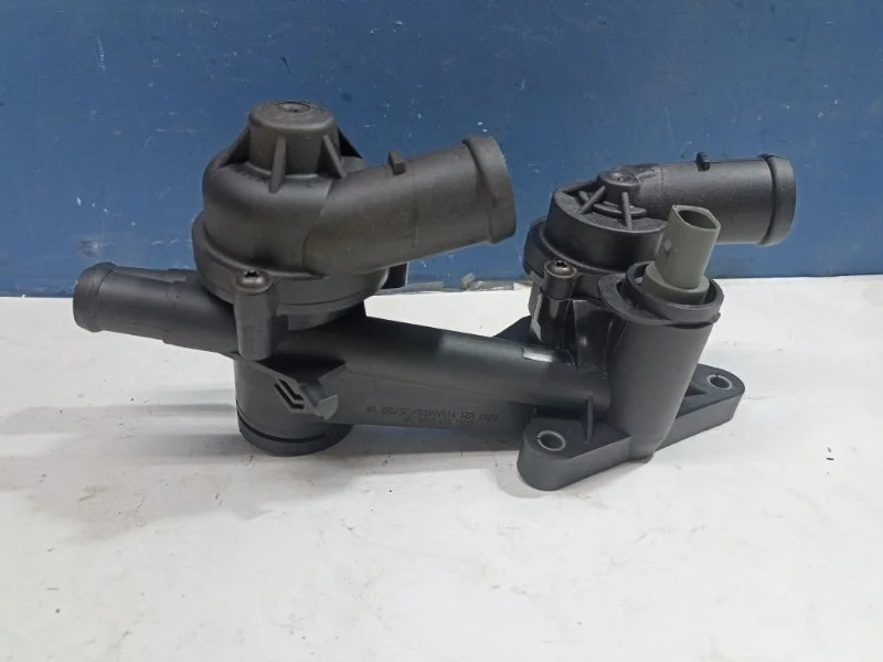 Корпус термостата Volkswagen Polo Sedan 2011-2020 03C121111AE 1.6 CFN