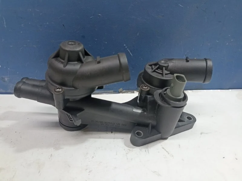 Корпус термостата Volkswagen Polo Sedan 2011-2020 03C121111AE 1.6 CFN