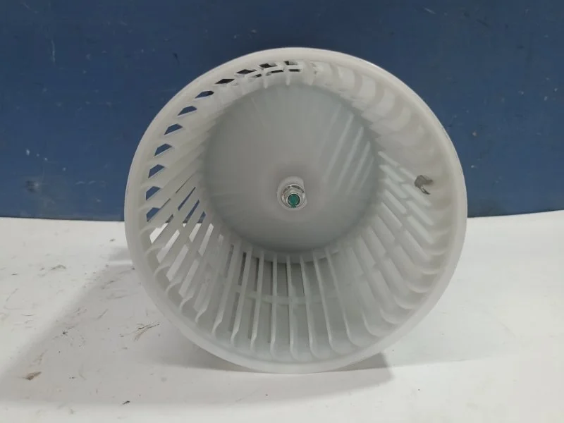 Моторчик печки Nissan X-TRAIL 2016 ST272261KA0A T32