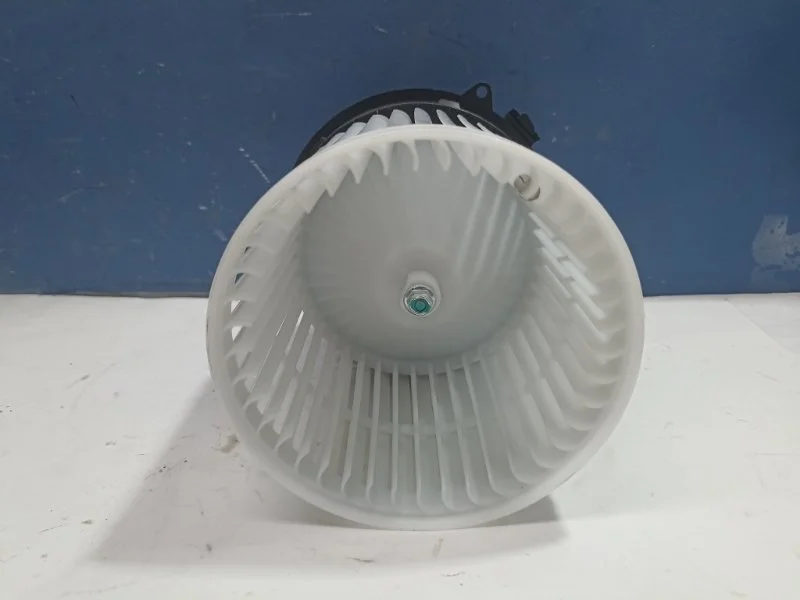 Моторчик печки Nissan X-TRAIL ST272261KA0A T32