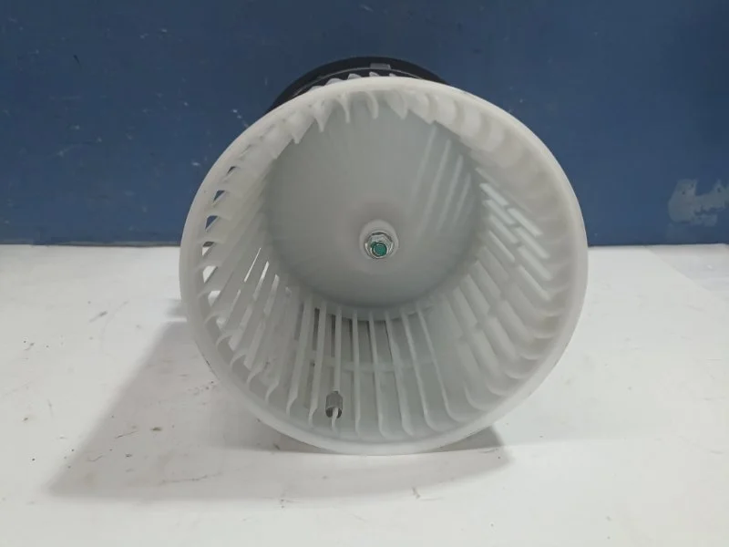 Моторчик печки Nissan X-TRAIL ST272261KA0A T32