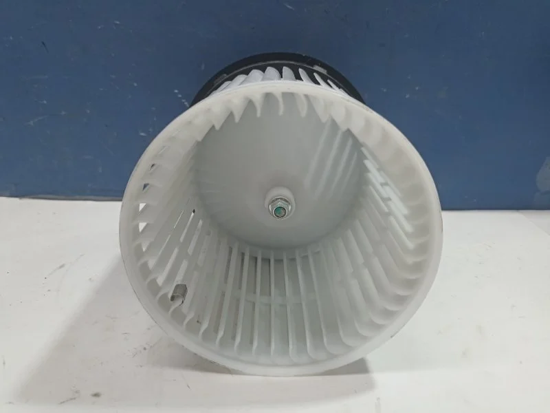 Моторчик печки Nissan X-TRAIL ST272261KA0A T32