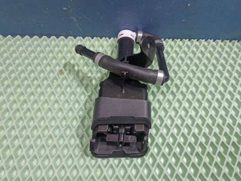 Форсунка омывателя фар Mazda Mazda 6 2013 STMZ261102 GH, левая