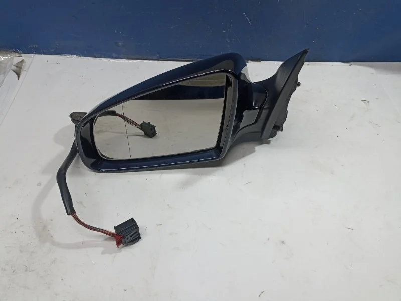 Зеркало боковое Audi A6 2005 4F1858531M01C 4F2 3.0 BBJ, переднее левое
