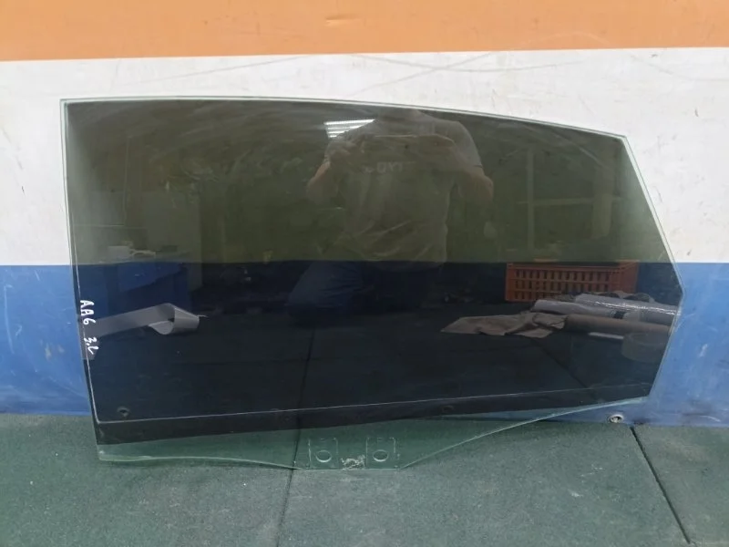 Стекло двери Audi A6 2005 4F5845205 4F2 3.0 BBJ, заднее левое