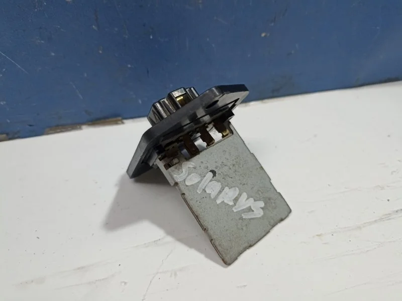 Реостат печки Hyundai Solaris 1 2013 971281R000 RB 1.6 G4FC