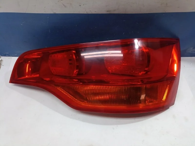 Фонарь Audi Q7 2006 4L0945094 4LB 3.0TDI BUG, задний правый