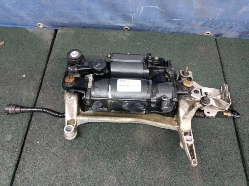 Компрессор пневмоподвески Audi Q7 2006 4L0698007A 4LB 3.0TDI BUG