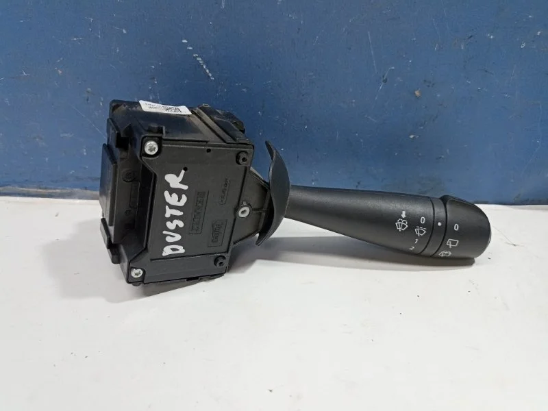 Подрулевой переключатель дворников Renault Duster 1 2019 8201168008 HSA 2.0 F4R410