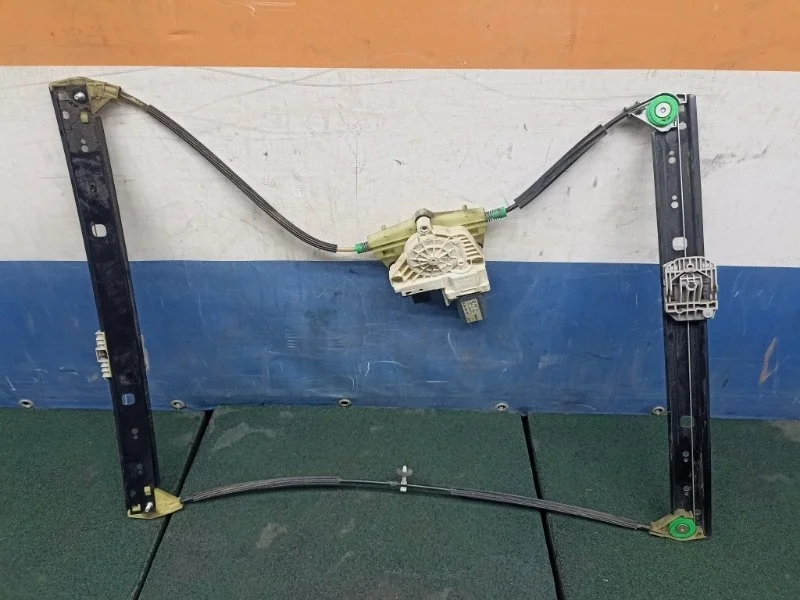 Стеклоподъемник электрический Audi Q7 2006 4L0837461A 4LB 3.0TDI BUG, передний левый