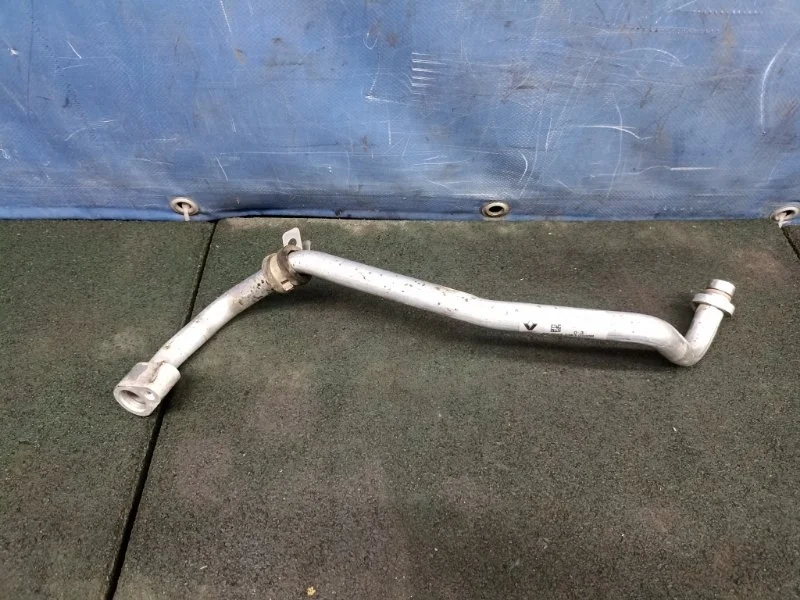 Трубка кондиционера Renault Duster 1 2019 924800470R HSA 2.0 F4R410