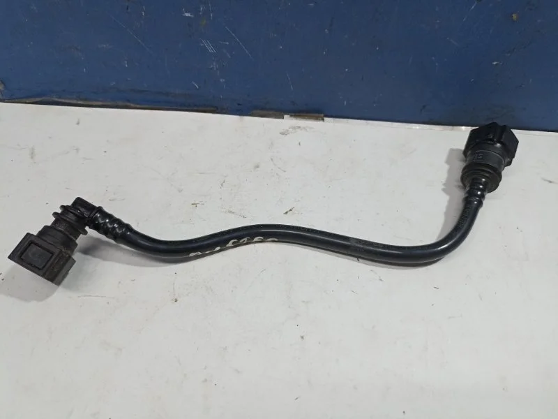 Трубка вакуумная Renault Duster 1 2019 164468958R HSA 2.0 F4R410